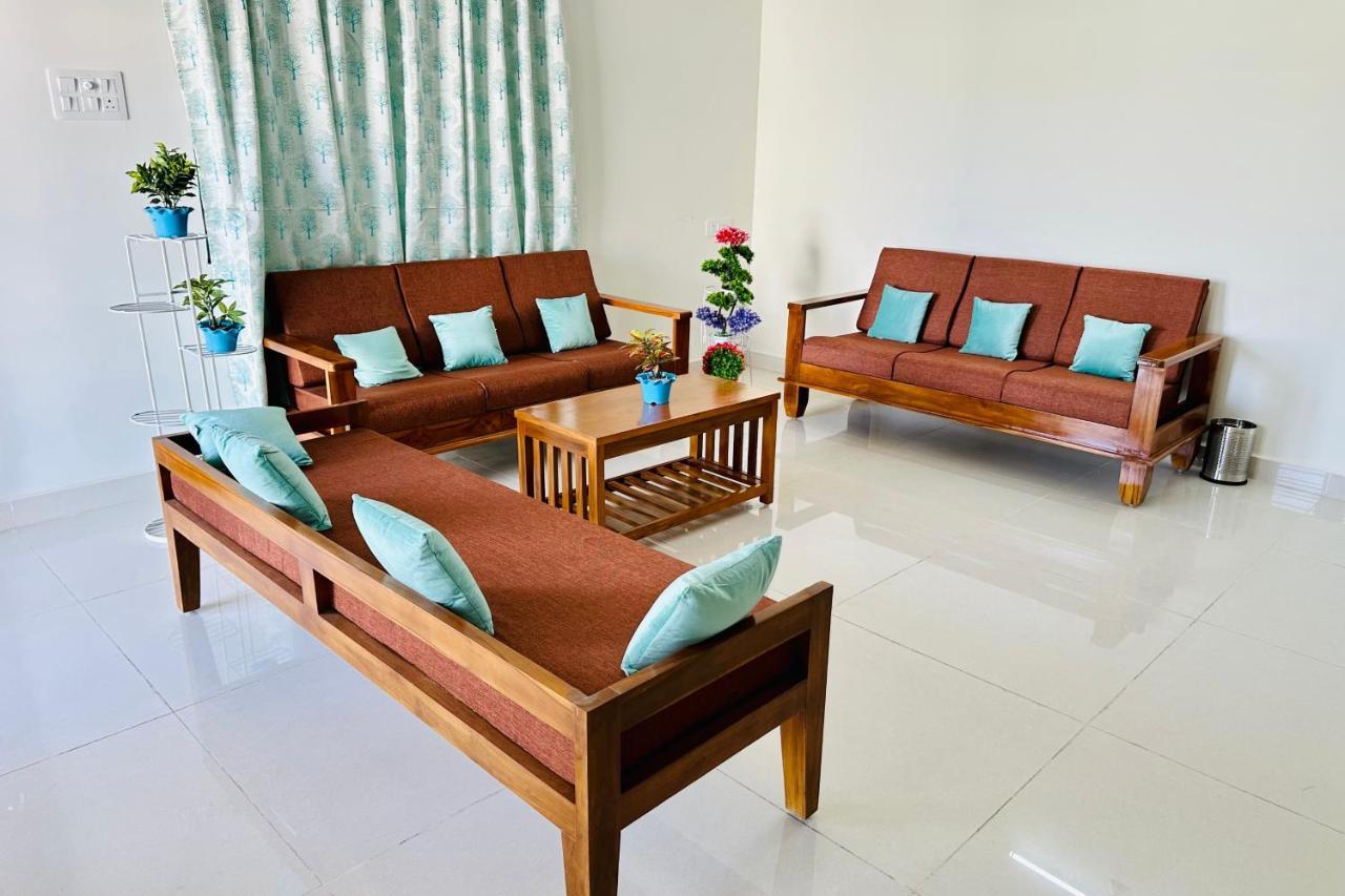 Tirupati Homestay - Ragunatha Resorts - 3Bhk Ac Apartments For Large Families - Free Breakfast - Flyover To Alipiri Gate - Wifi - Android Tv - - Easy Access To Visit All Temples Esterno foto